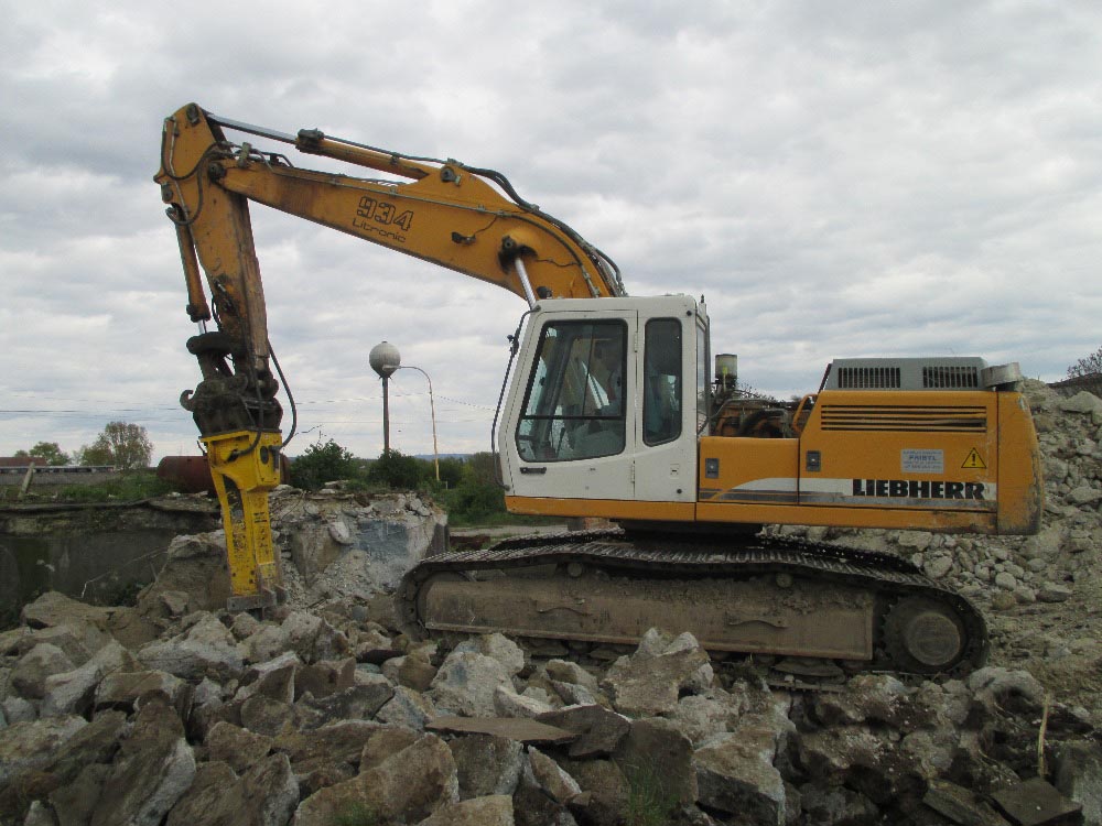 Liebherr R934